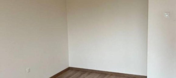 4-salle Appartement à Trieste, Italy No. 36772 2