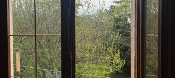 4-salle Appartement à Trieste, Italy No. 36772 6