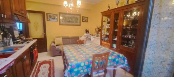 Apartamento de 3 dormitorios en Barletta, Italy No. 336494 2