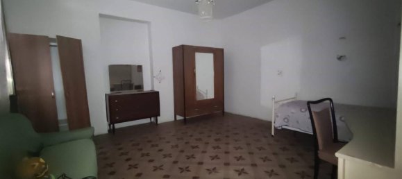 Casa de 6 habitaciónes en Arielli, Italy No. 17666 9