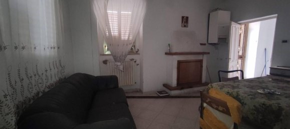 Casa de 6 habitaciónes en Arielli, Italy No. 17666 6