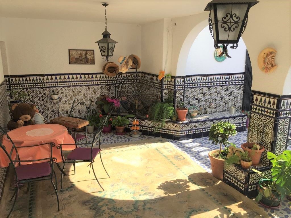 6 bedrooms House in Torrevieja, Spain No. 284407