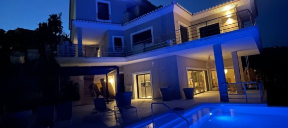 7 bedrooms House in Marbella, Spain No. 33839 16