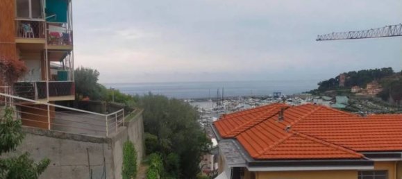 Apartamento T3 em Varazze, Italy N.º 181873 22