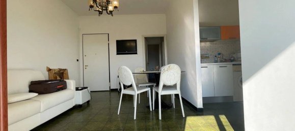 Apartamento T3 em Varazze, Italy N.º 181873 24