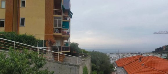 Apartamento T3 em Varazze, Italy N.º 181873 9
