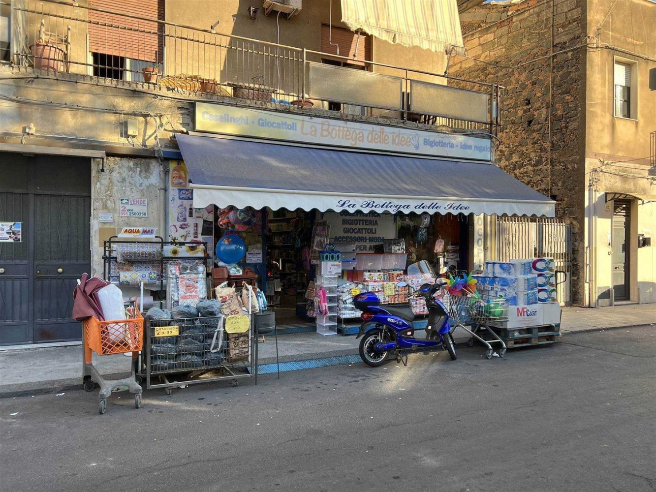 Imóvel comercial em Catania, Italy 93 m² N.º 403607