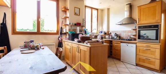 5 غرف نوم منزل في Neuville-sur-Oise, France رقم 174820 6