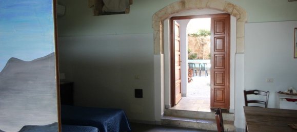 7 Schlafzimmer Haus in Modica, Italy, Nr. 360786 21