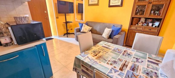 2-salle Appartement à Nettuno, Italy No. 141806 12