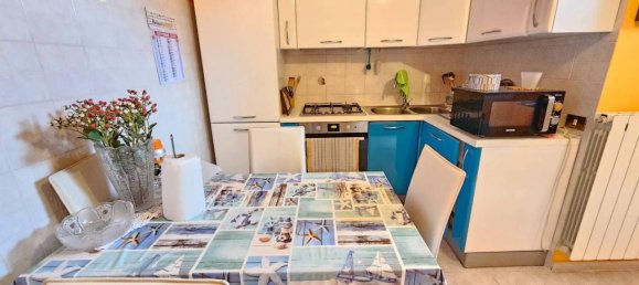 2-salle Appartement à Nettuno, Italy No. 141806 11