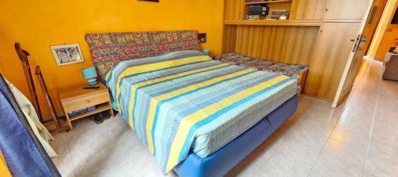 2-salle Appartement à Nettuno, Italy No. 141806 6