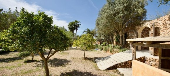 Вилла с 8 спальнями в Санта-Эулалия дель Рио, Испания № 183319 2