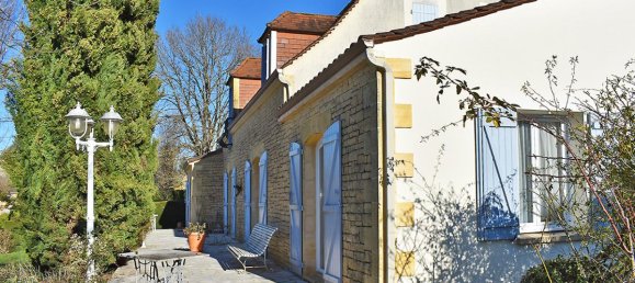 Casa T3 em Sarlat-la-Caneda, France N.º 296059 9