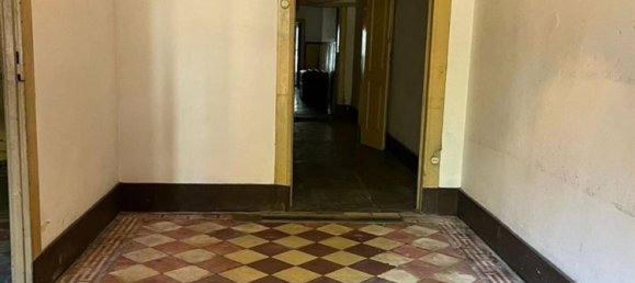 614m² Building in Porto, Portugal No. 137651 19