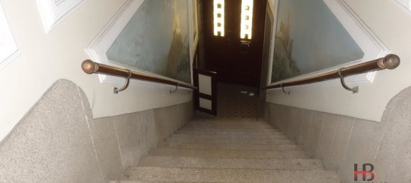 614m² Building in Porto, Portugal No. 137651 6