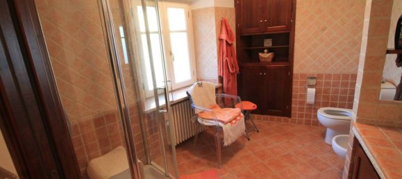 5 bedrooms House in Mombaruzzo, Italy No. 261449 29