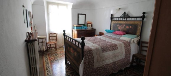 5 bedrooms House in Mombaruzzo, Italy No. 261449 25