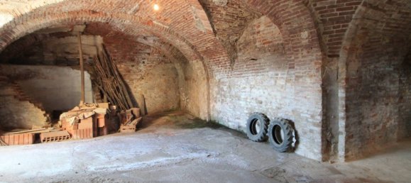 5 bedrooms House in Mombaruzzo, Italy No. 261449 37