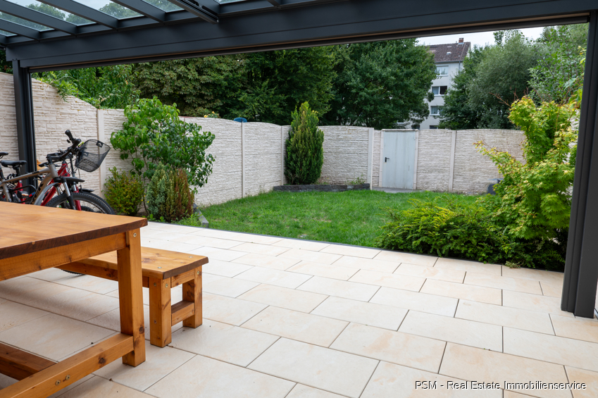 4 rooms Townhouse in Offenbach, Germany No. 335073