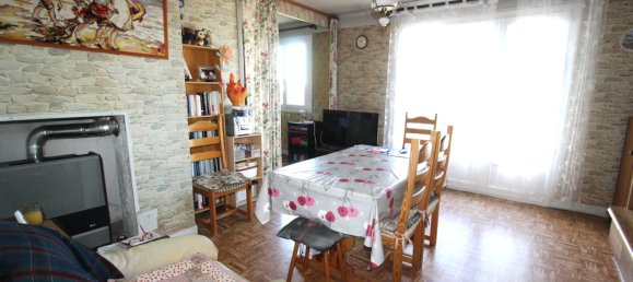 2 bedrooms Apartment in Nevers, France No. 205853 5