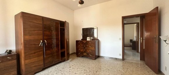 4 rooms Apartment in Mondolfo, Italy No. 278813 6