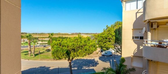 Apartamento de 3 dormitorios en Dehesa De Campoamor, Spain No. 175837 17