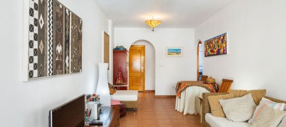 Apartamento de 3 dormitorios en Dehesa De Campoamor, Spain No. 175837 2