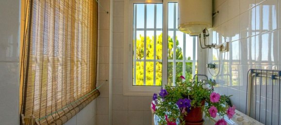 Apartamento de 3 dormitorios en Dehesa De Campoamor, Spain No. 175837 9