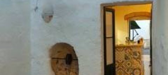 5-salle Propriété commerciale à Salve, Italy No. 208974 3