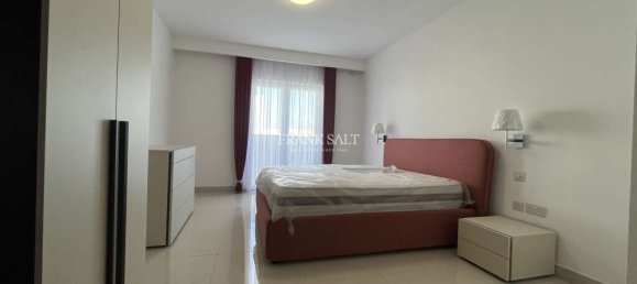 3 bedrooms Penthouse in Mosta, Malta No. 10398 12