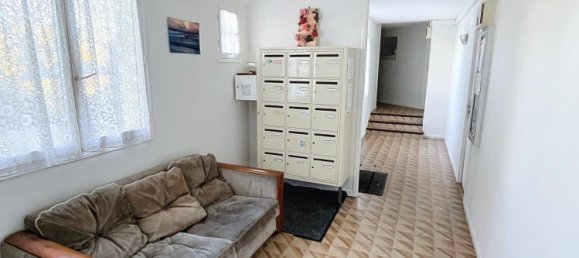 394m² Building in La Chapelle-Saint-Mesmin, France No. 236213 2