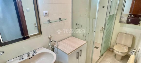 3 bedrooms Apartment in Zaragoza, Spain No. 145778 25