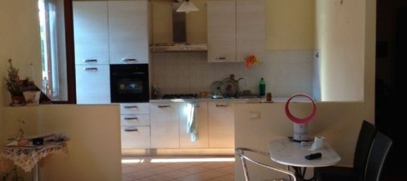 3 rooms Apartment in Gravellona Lomellina, Italy No. 86067 5