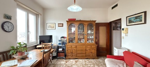 2 Schlafzimmer Wohnung in Turin, Italy, Nr. 326806 3