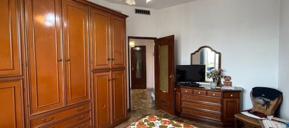 2 Schlafzimmer Wohnung in Turin, Italy, Nr. 326806 16