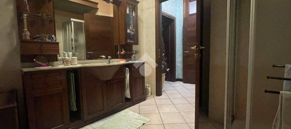 5 bedrooms Villa in Noceto, Italy No. 173640 13