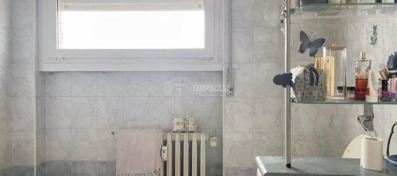 Apartamento de 3 habitaciónes en San Donato Milanese, Italy No. 4760 28