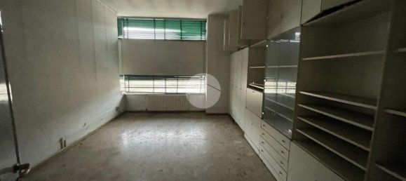 Склад 2500м² в Бергамо, Италия № 217518 4