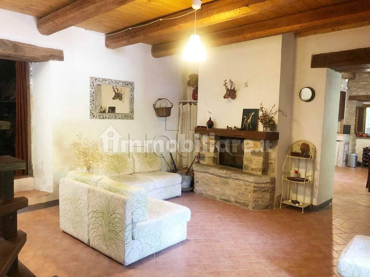 3 غرف نوم منزل في Badia Tedalda, Italy رقم 151884