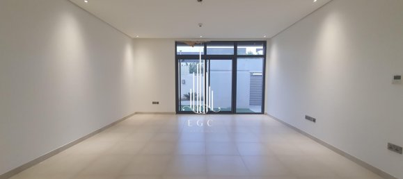 5 bedrooms Villa in Yas Island, UAE No. 40200 7