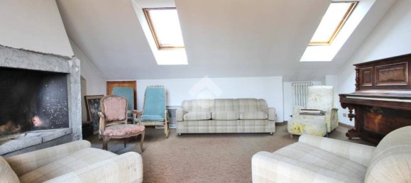 2 غرف نوم شقة في Mariano Comense, Italy رقم 282291 24