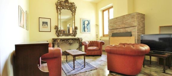 2 غرف نوم شقة في Mariano Comense, Italy رقم 282291 3