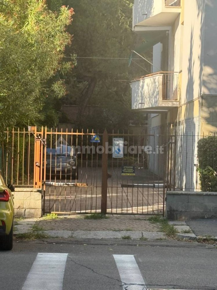 12m² Garage in Bologna, Italy No. 259230