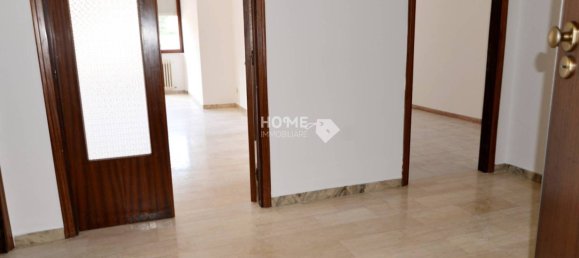 3 bedrooms Apartment in Macerata, Italy No. 328250 19