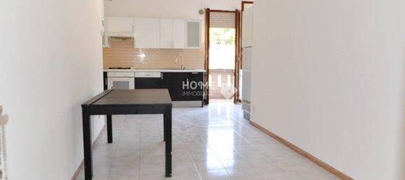 3 bedrooms Apartment in Macerata, Italy No. 328250 6