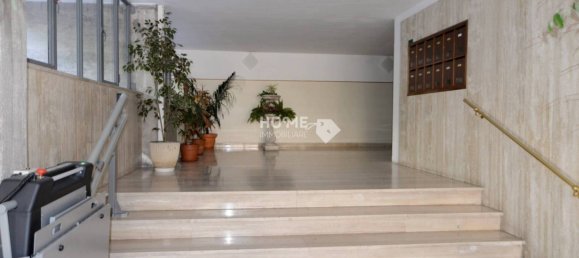 3 bedrooms Apartment in Macerata, Italy No. 328250 2