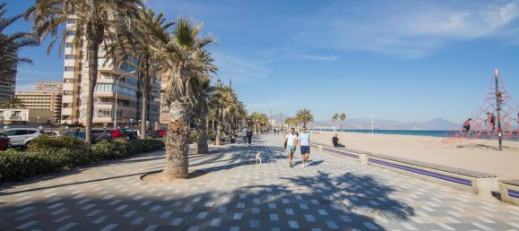 3 Schlafzimmer Wohnung in Alicante, Spain, Nr. 143956 39