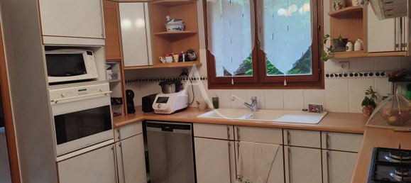 Casa de 4 dormitorios en Nouan-le-Fuzelier, France No. 228714 8