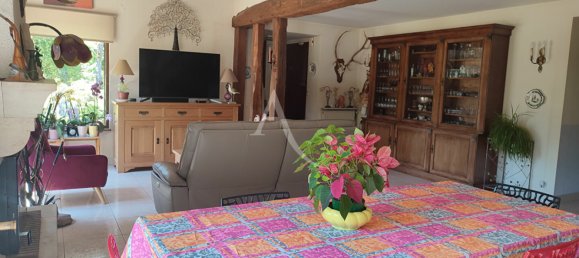 Casa de 4 dormitorios en Nouan-le-Fuzelier, France No. 228714 5